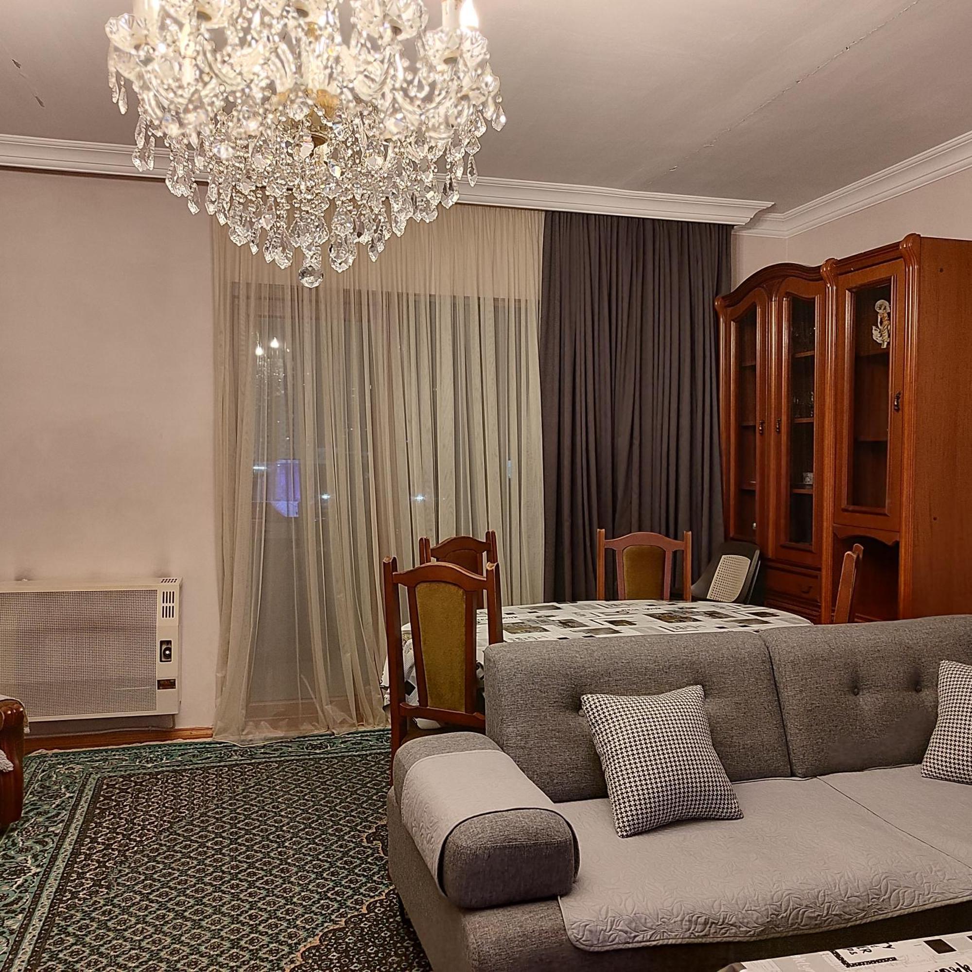 Marina House Appartement Batoemi Buitenkant foto